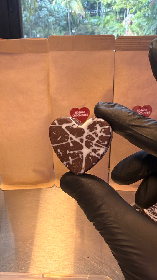 WHITE CHOCOLATE GANACHE corazón